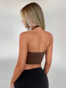 Camisola Ajustada con Cuello Halter, Espalda Descubierta y Decoración Metálica