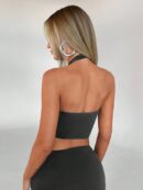 Camisola Ajustada con Cuello Halter, Espalda Descubierta y Decoración Metálica