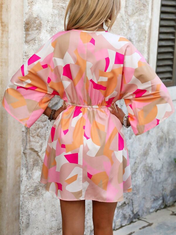 Vestido Boho con Escote en V, Mangas Murciélago y Cinturón - Image 10