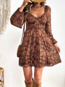 Vestido Playero Mini de Tricot con Cuello Corazón y Manga Larga