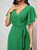 Mono Elegante de Pierna Ancha con Lazo y Mangas Mariposa