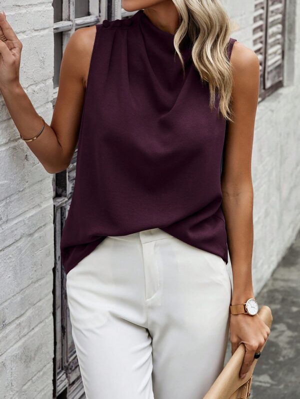 Blusa sin Mangas de Cuello Alto con Detalles Elegantes - Image 30