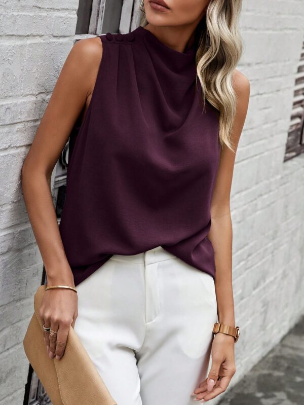 Blusa sin Mangas de Cuello Alto con Detalles Elegantes - Image 31
