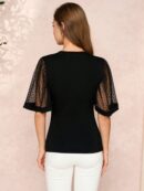 Remera Negra de Negocios Casual con Mangas Flare en Malla