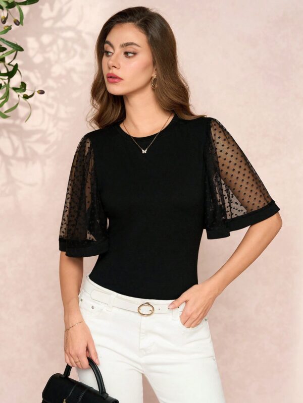 Remera Negra de Negocios Casual con Mangas Flare en Malla - Image 37