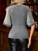 Remera Negra de Negocios Casual con Mangas Flare en Malla