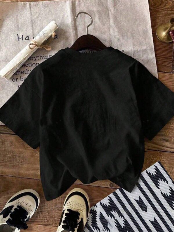 Remera Casual de Mujer con Manga Corta y Cuello Redondo - Image 6