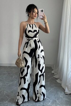 Mono Largo Estampado con Cuello Halter y Detalles Fruncidos