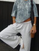 Remera Casual Oversize con Estampado Camuflado y Manga Corta
