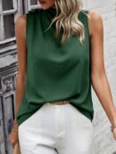Blusa sin Mangas de Cuello Alto con Detalles Elegantes
