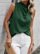 Blusa sin Mangas de Cuello Alto con Detalles Elegantes