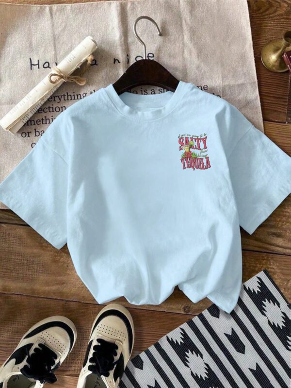 Remera Estampada de Frutas y Letras con Cuello Redondo - Image 32