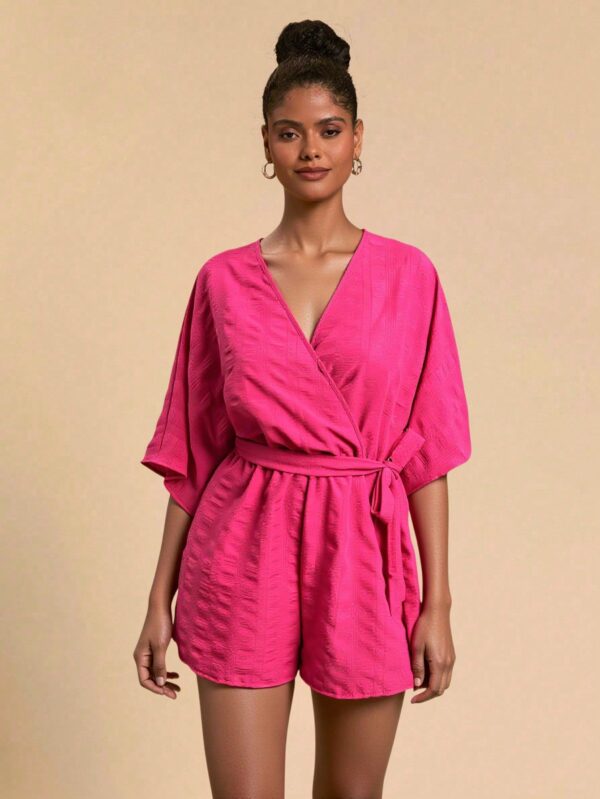 Romper de Verano con Cintura Alta y Textura de Encaje Floral - Image 24