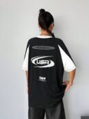 Remera Oversize Deportiva con Estampado de Bloques de Colores