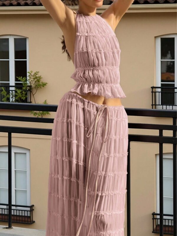 Set de Vestido Halter con Encaje Floral y Capas Plisadas en Gasa - Image 24