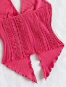 Camisola Negro Elegante con Hebilla Metálica y Dobladillo Asimétrico