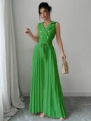 Mono Elegante de Doble Botonadura con Pliegues y Cinturón