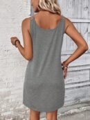 Vestido Casual Sin Mangas y Cuello Scoop en Color Sólido