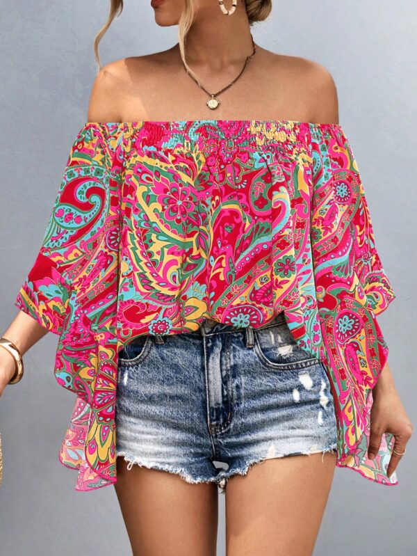 Blusa Casual de Hombros Descubiertos con Estampado Variado y Manga Larga